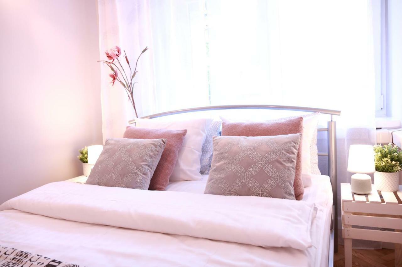 Chill & Explore By Cooee Apartment Warsaw