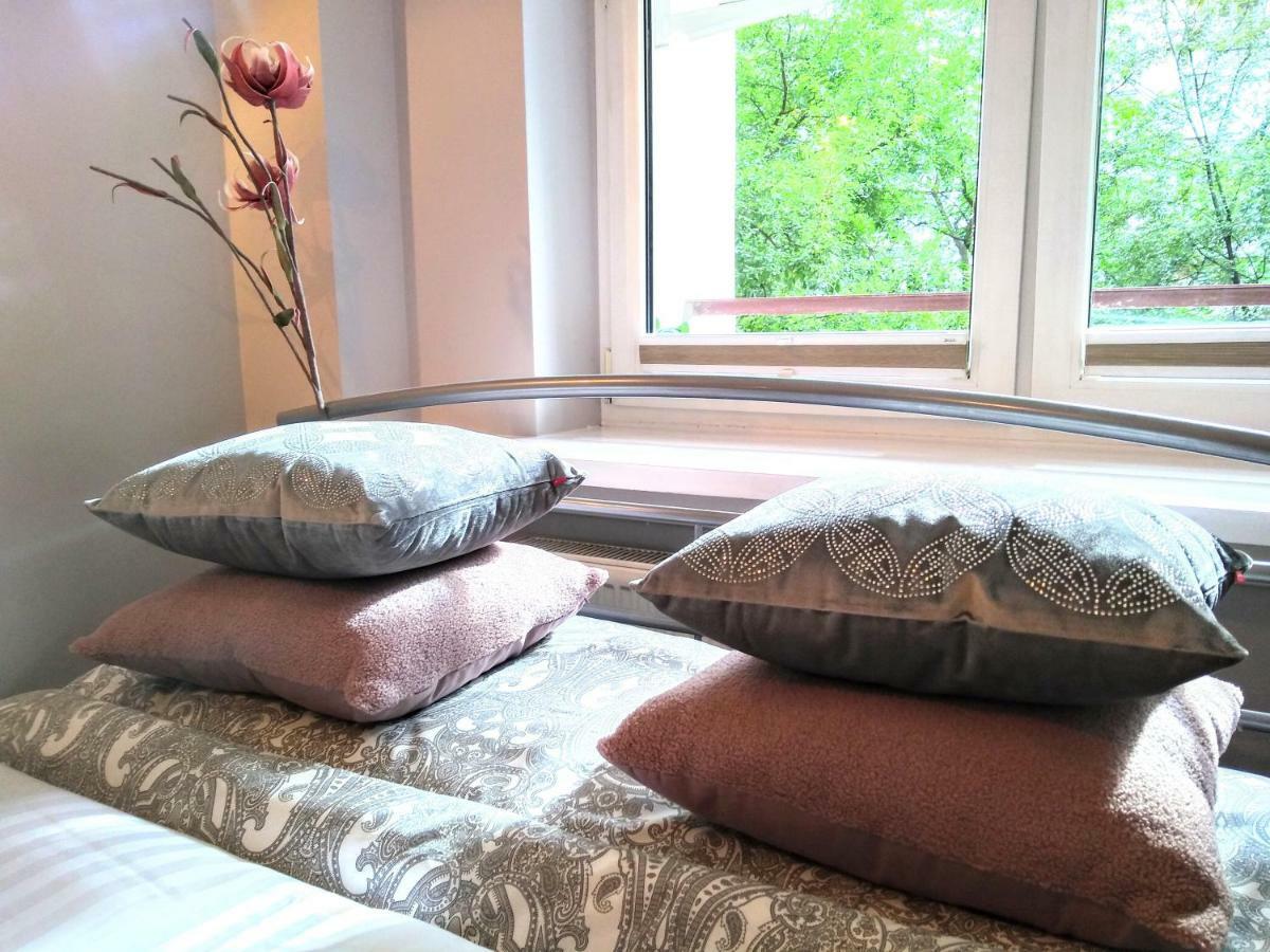 Chill & Explore By Cooee Apartment Warsaw